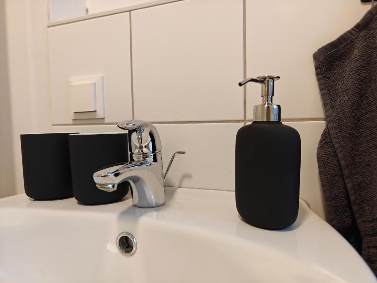 2Br Apartment, Parking, Wi-Fi, Tv In Berlin Karow Zewnętrze zdjęcie